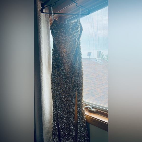 Sherri Hill High Slit Sequin Gown No. 54798 - Picture 5 of 12